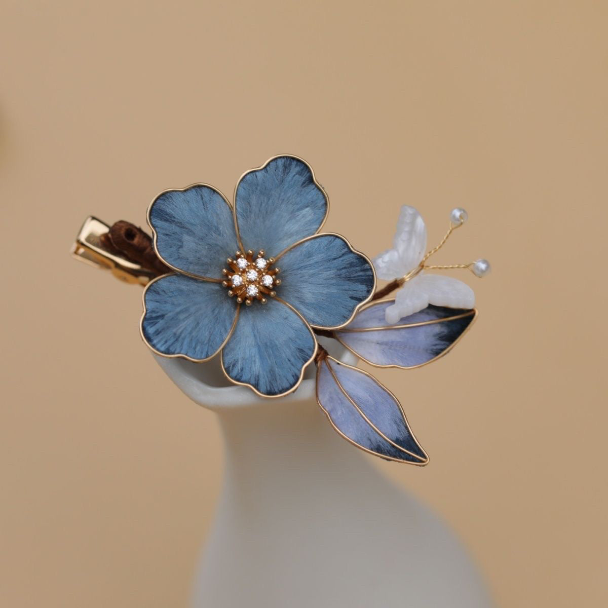 Ronghua Handmade Chinese Velvet Silk Flower Hair Clip– Intangible Cultural Heritage Craft, Elegant Gift for Women, Hanfu & Qipao Styling