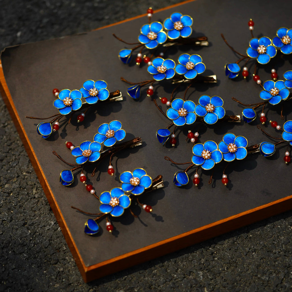 Handcrafted Heirloom Silk Hairclip - Royal Blue Floral Artistry for Cultural Galas & Festivals