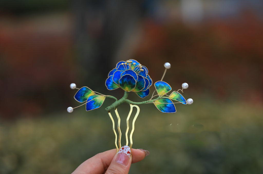 Handmade Kingfisher Imitation Blue Velvet Hairpin - Artisan Intangible Heritage Jewelry for Bridal Wear