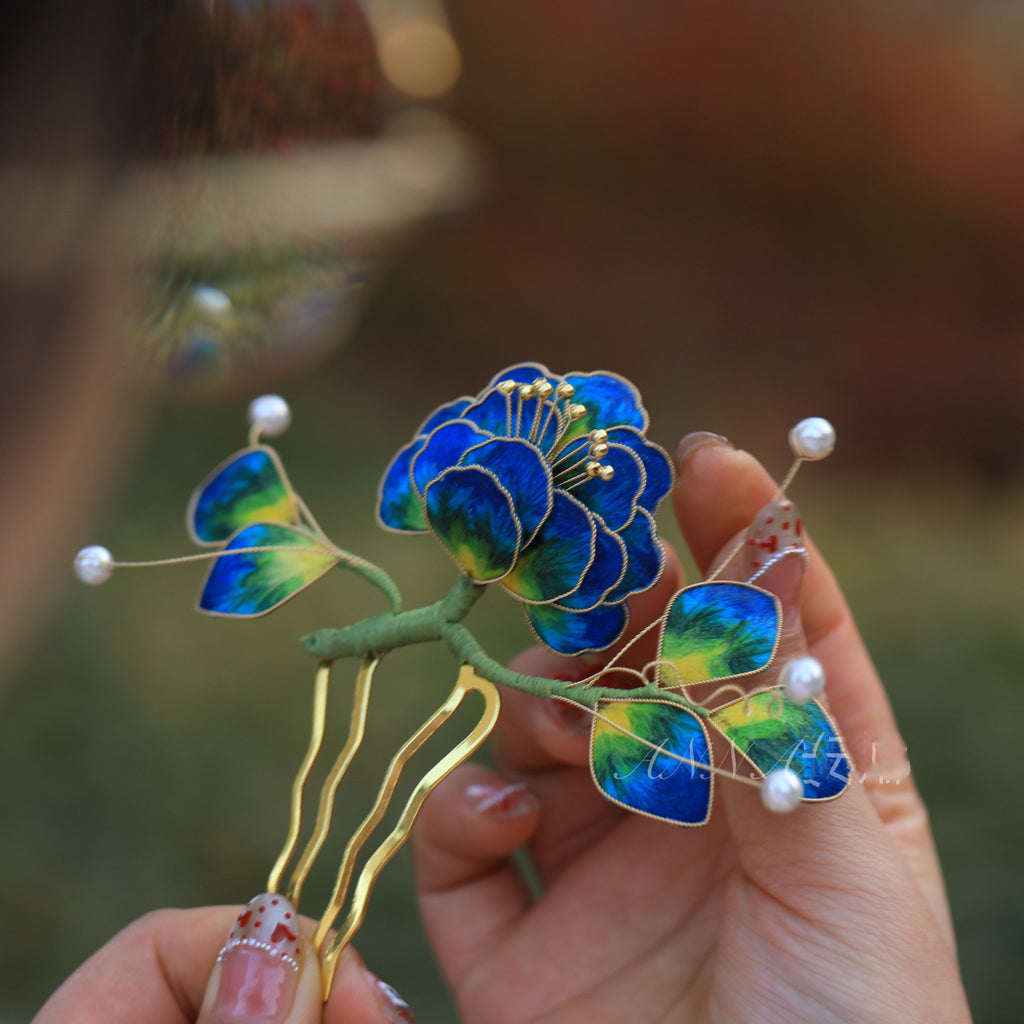 Handmade Kingfisher Imitation Blue Velvet Hairpin - Artisan Intangible Heritage Jewelry for Bridal Wear
