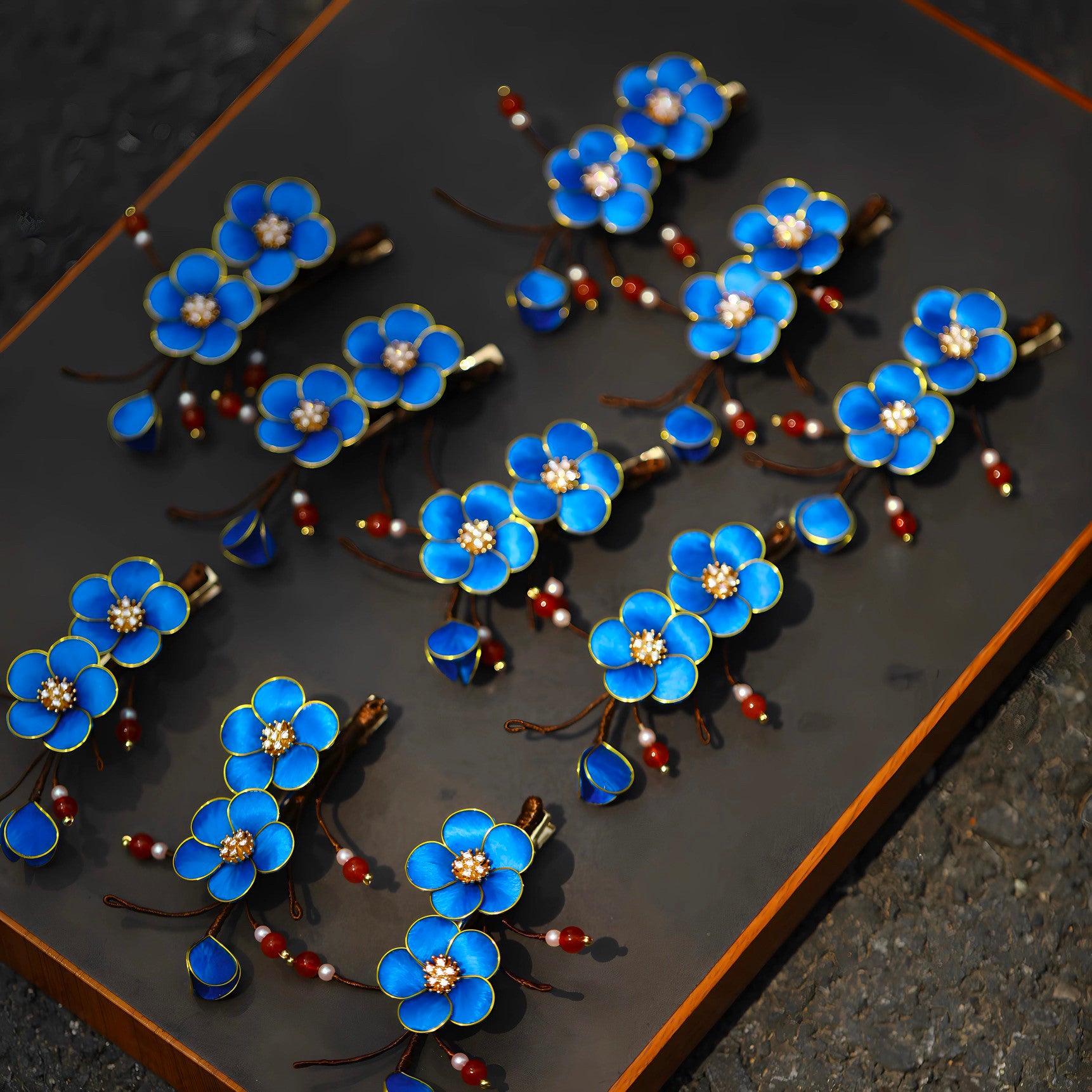 Handcrafted Heirloom Silk Hairclip - Royal Blue Floral Artistry for Cultural Galas & Festivals