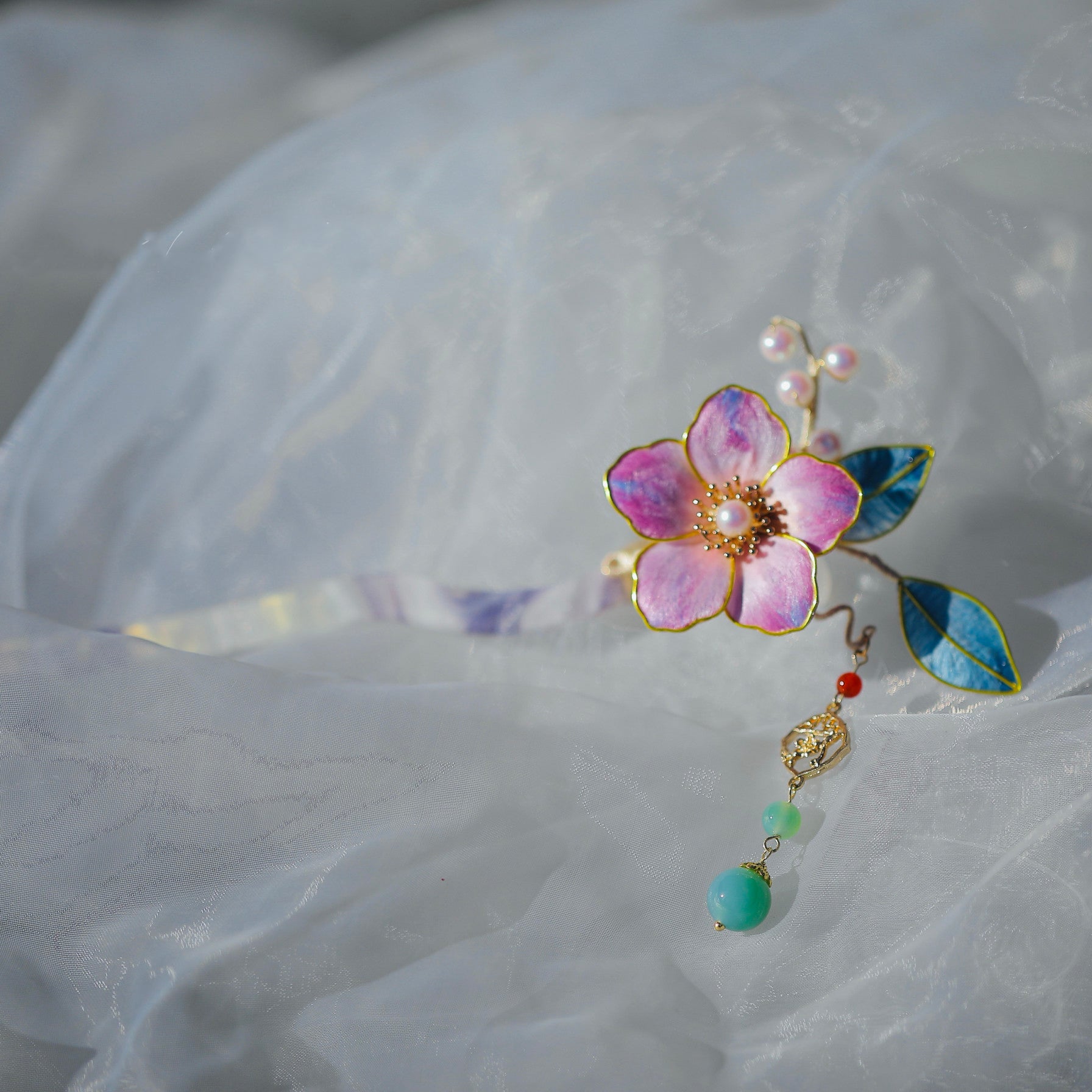 Vintage Peach Blossom Dangle Hairpin - Tassel Heritage Accessory for Tea Parties & Prom