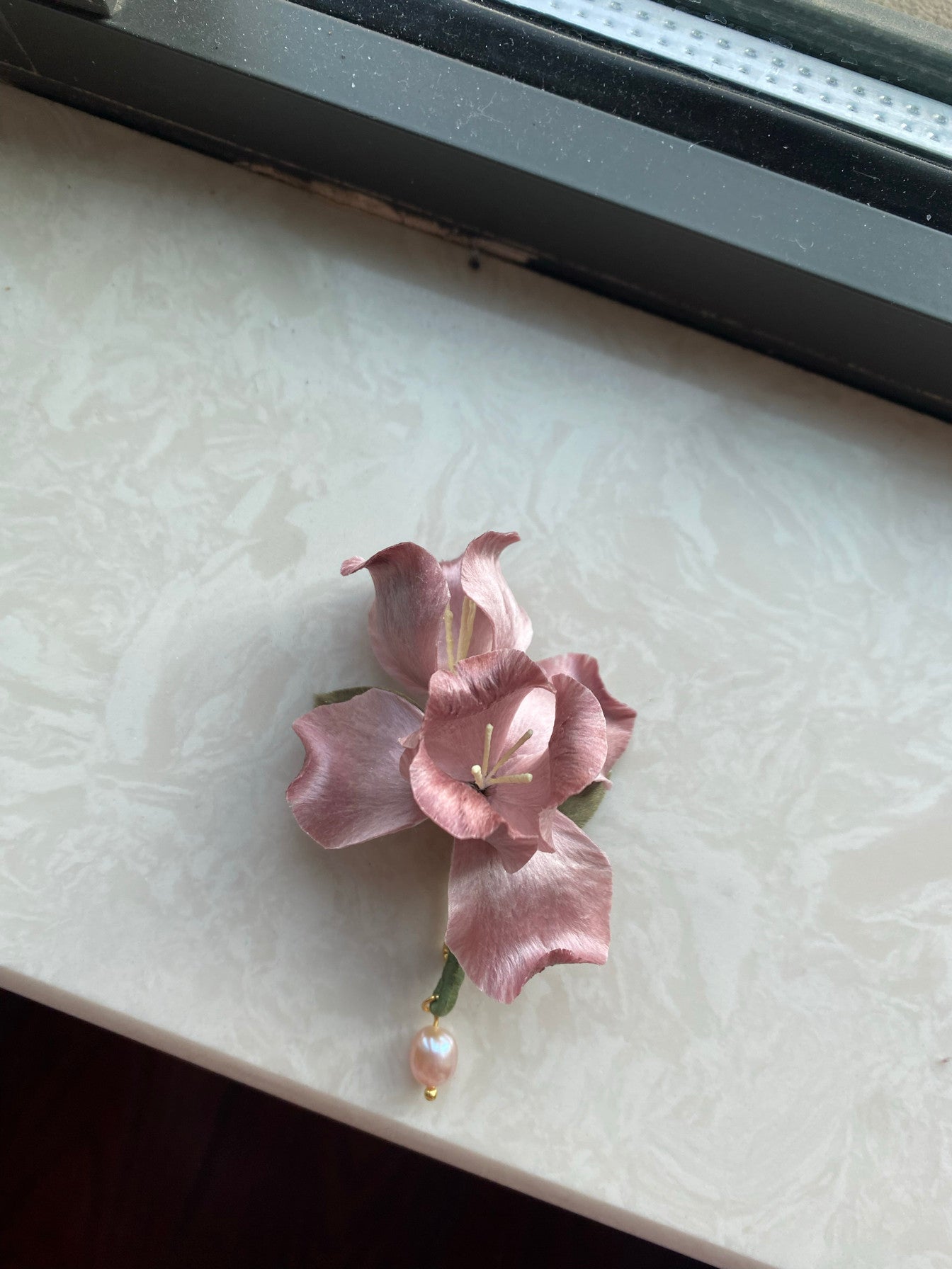 Luxury Silk Velvet Botanical Brooch - Lightweight Shimmering Pin for Festive Suits